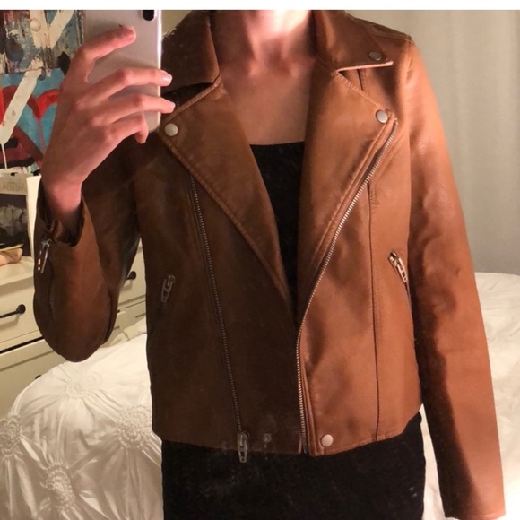 Blank NYC | Faux Leather Jacket in Cognac - Picture 5 of 6